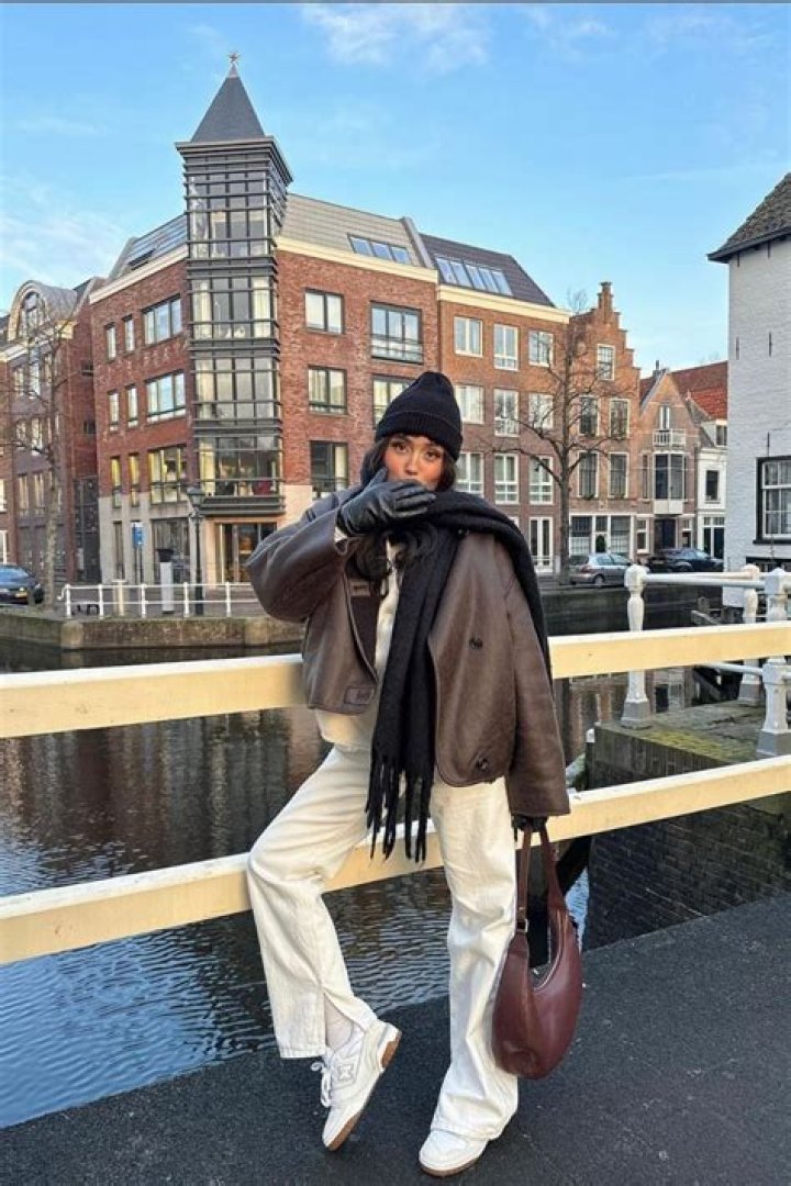 What should I wear to Amsterdam in 2021?